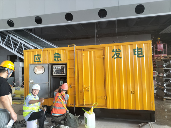 金寨怎样判断空气滤清器是否需要更换？