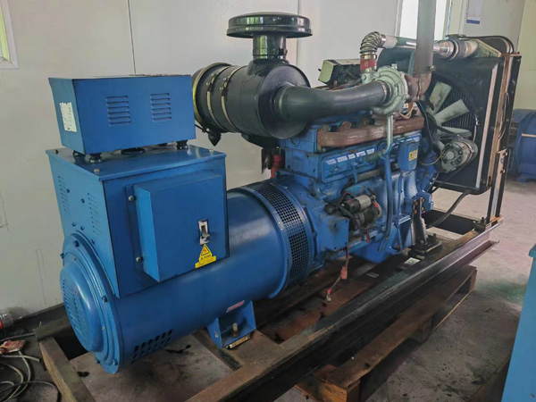 金寨100kW柴油发电机组使用多级机油有哪些优缺点？